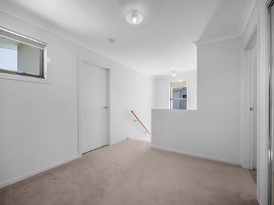 38 Treeve Parkway, Werribee