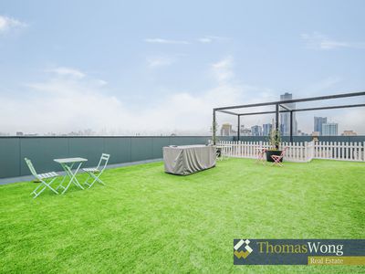 815 / 30 - 34 Bray Street, South Yarra