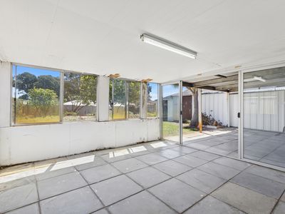 9 Gledden Street, Morley