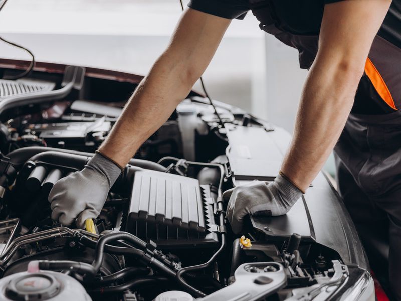 Mechanical Workshop for Sale  Moorabbin, 5 Hoists, Loan Cars, Established 25+ Years