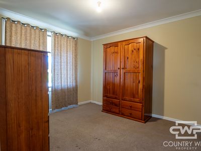 187 Macquarie Street, Glen Innes