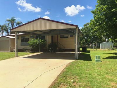 9 Chifley Court, Moranbah