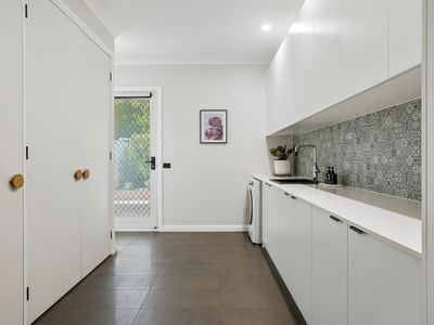 105 Manorina Way, Macedon
