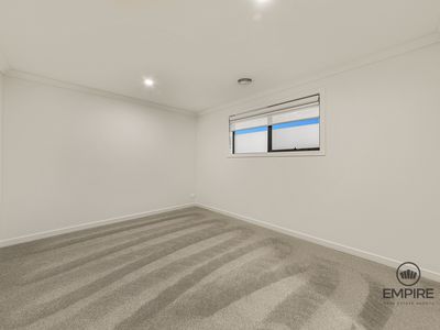 36 Guling Rise, Clyde North