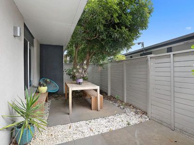 2 / 7 Sanglen Terrace, Belmont