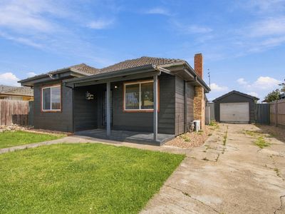 26 Valentine Crescent, Sale
