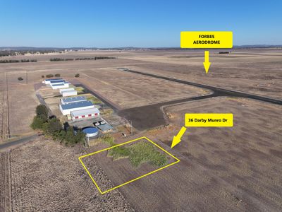 36 Darby Munro Drive, Forbes