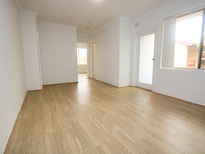 4 / 49 Colin Street, Lakemba