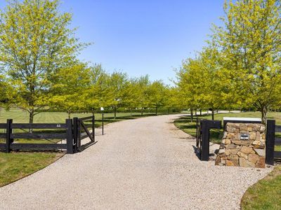 44 Manorina Way, Macedon