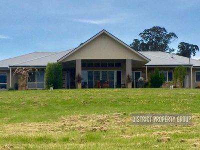 785 Howes Creek Road, Mansfield