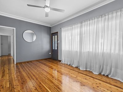 83 Swanson Street, Weston