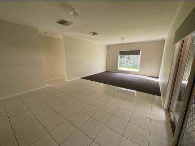 16 CASTLETON STREET, Wodonga