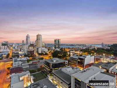 2 / 135 Carr Street, West Perth