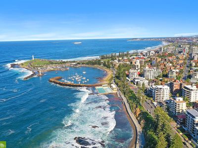702 / 28 Burelli Street, Wollongong