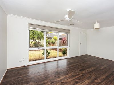 1 / 9 Macmeikan Street, Whittlesea
