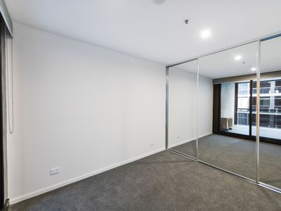 1214 / 15 Bowes Street, Phillip