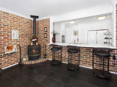 50 Devonshire Crescent, Oak Flats
