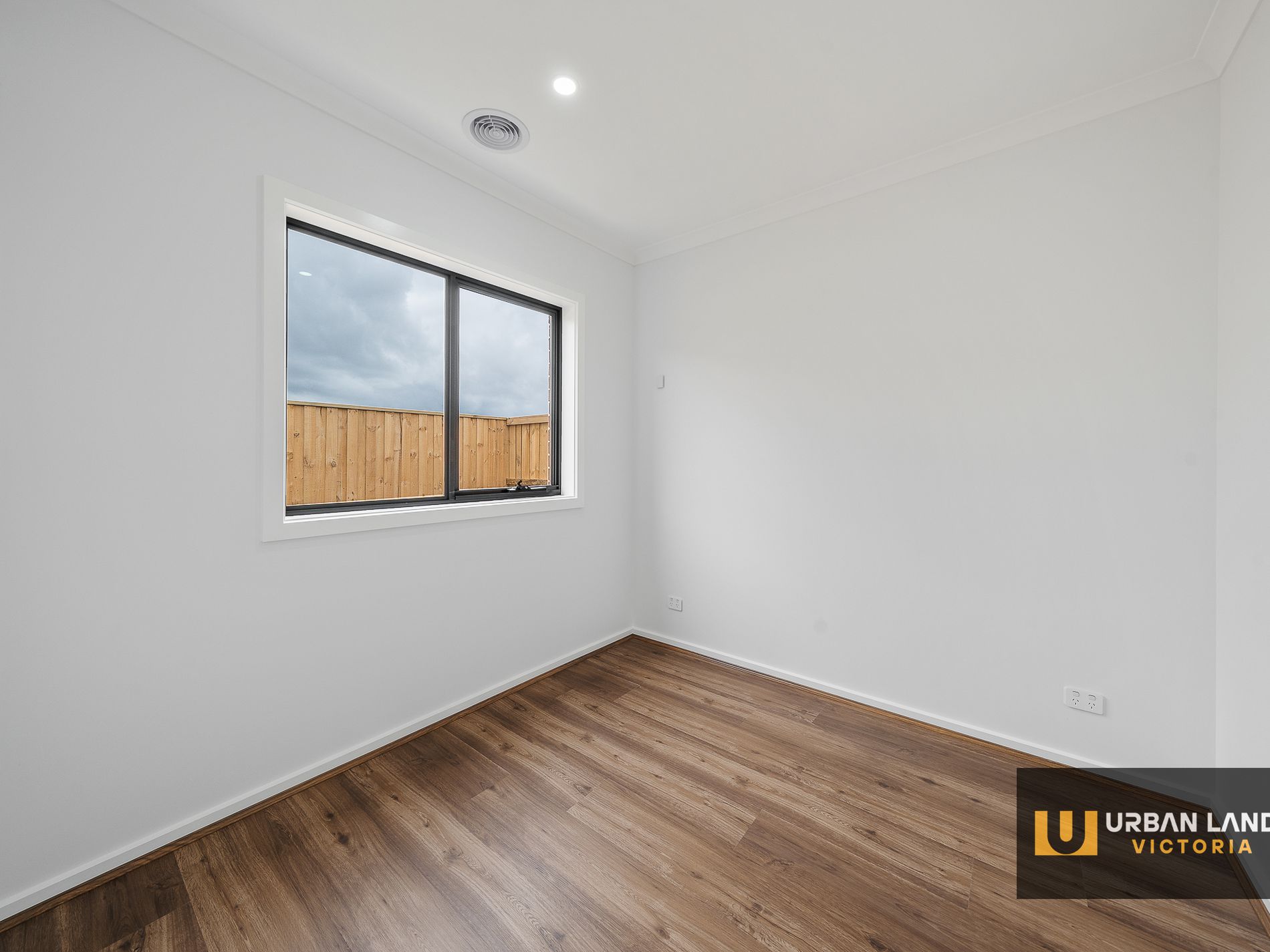 13 stover rd, Clyde North