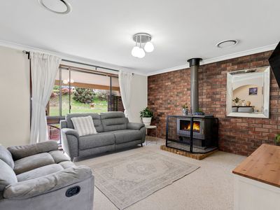 7 Carr Street, Crookwell