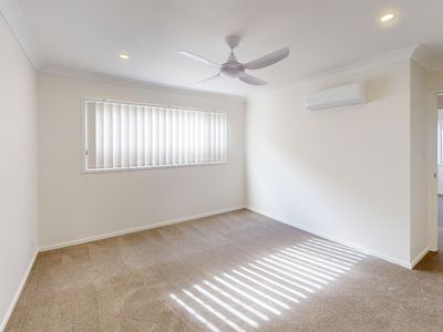 16 Jimna Circuit, White Rock