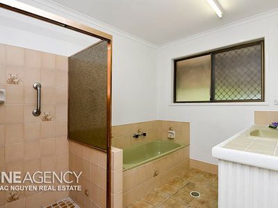 6 Min Min Court, Durack
