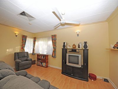 2 Leslie Place, Kalgoorlie