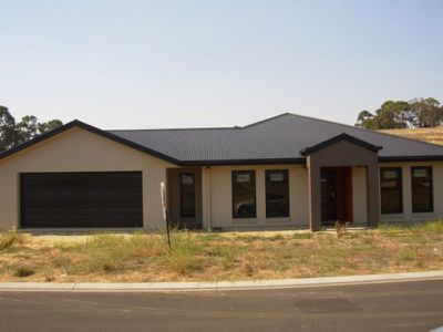 24 Altinio Drive, Mount Gambier