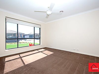 5 Rag Holmes Street, Macgregor