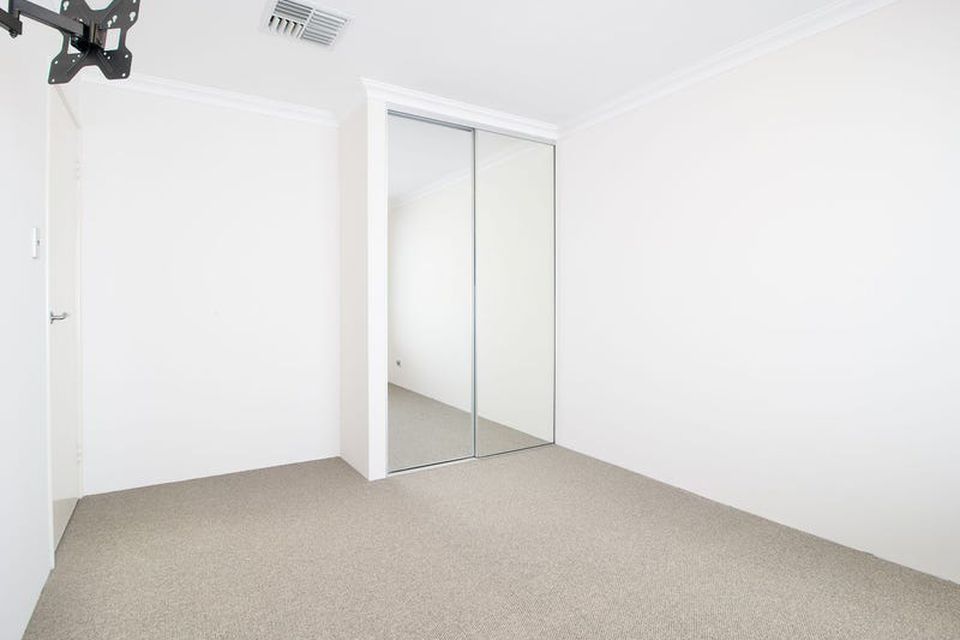 22 Searchers Crescent , Baldivis