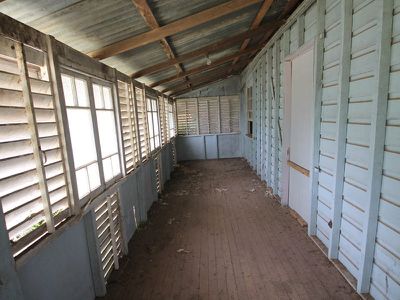 16 Craven Street, Queenton