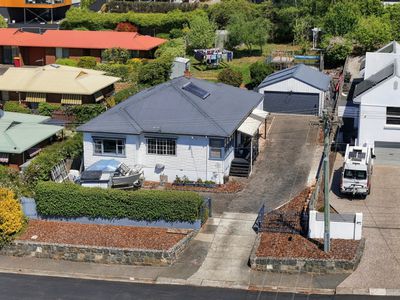 12 Strahan Road, Newstead