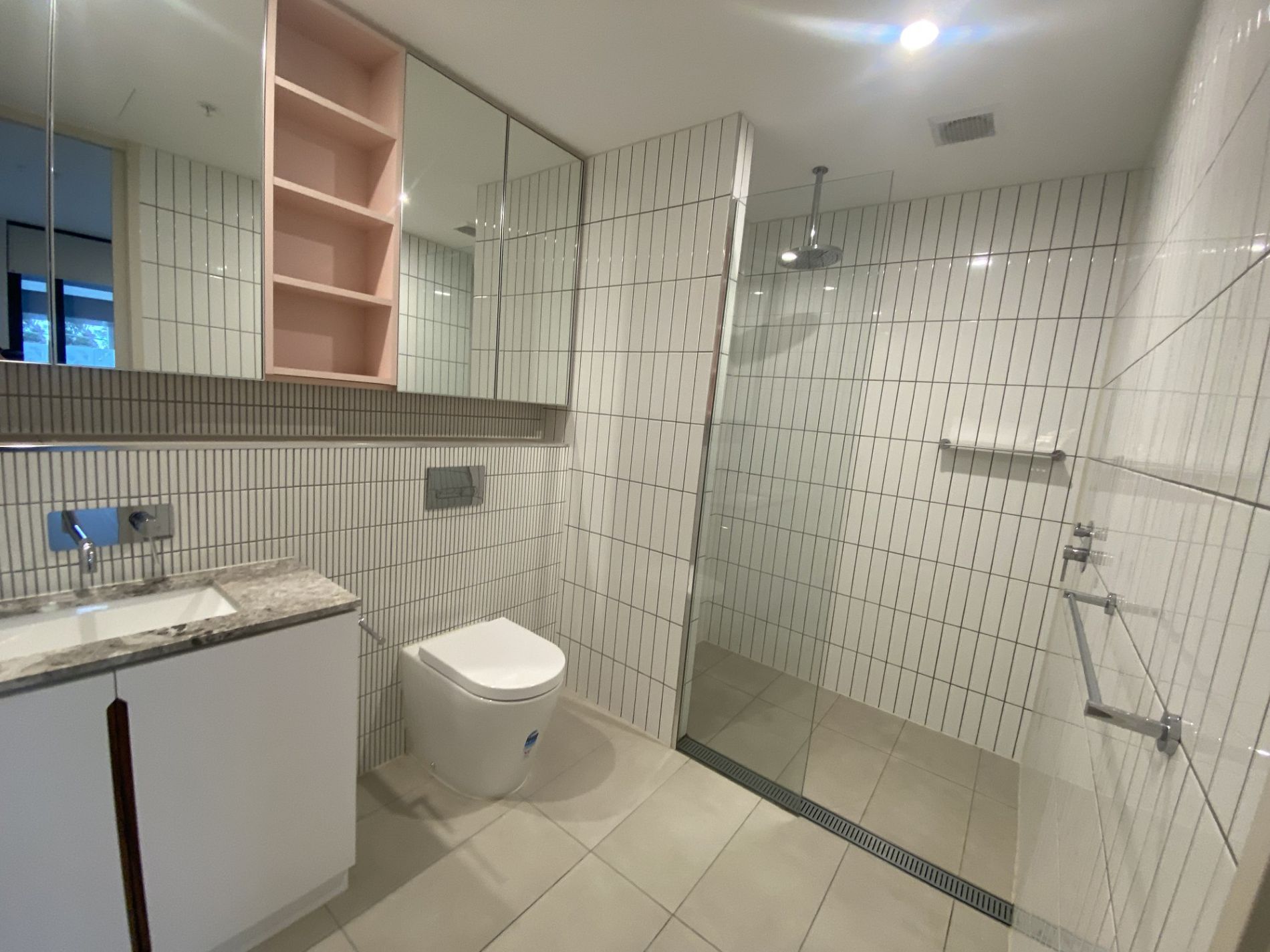 204a / 51 Johnson Street, Reservoir