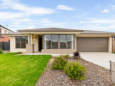 4 Gulf Road, Point Cook