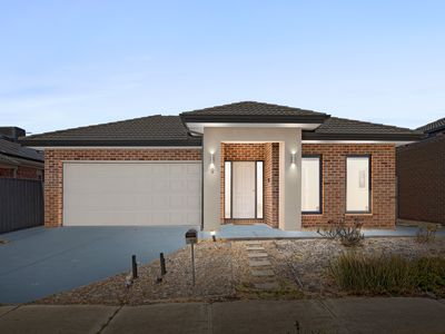 9 Edwin Close, Manor Lakes