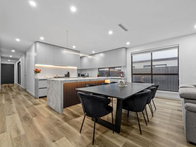 11 Azas Street, Truganina