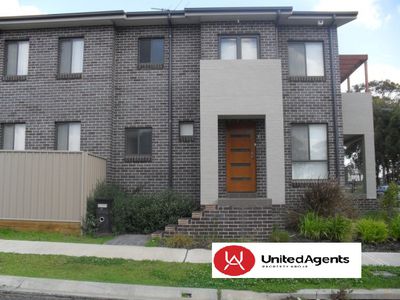 10 DEKANZO AVENUE, Middleton Grange