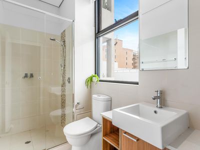 6 / 65 Milligan Street, Perth