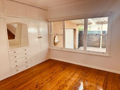 90 Hopewood Crescent, Fairy Meadow