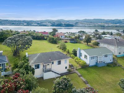 11 Taupiri Crescent, Titahi Bay