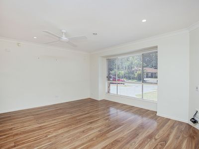 4 Torrens Court, Coombabah