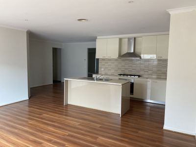 819 Tarneit Road, Tarneit