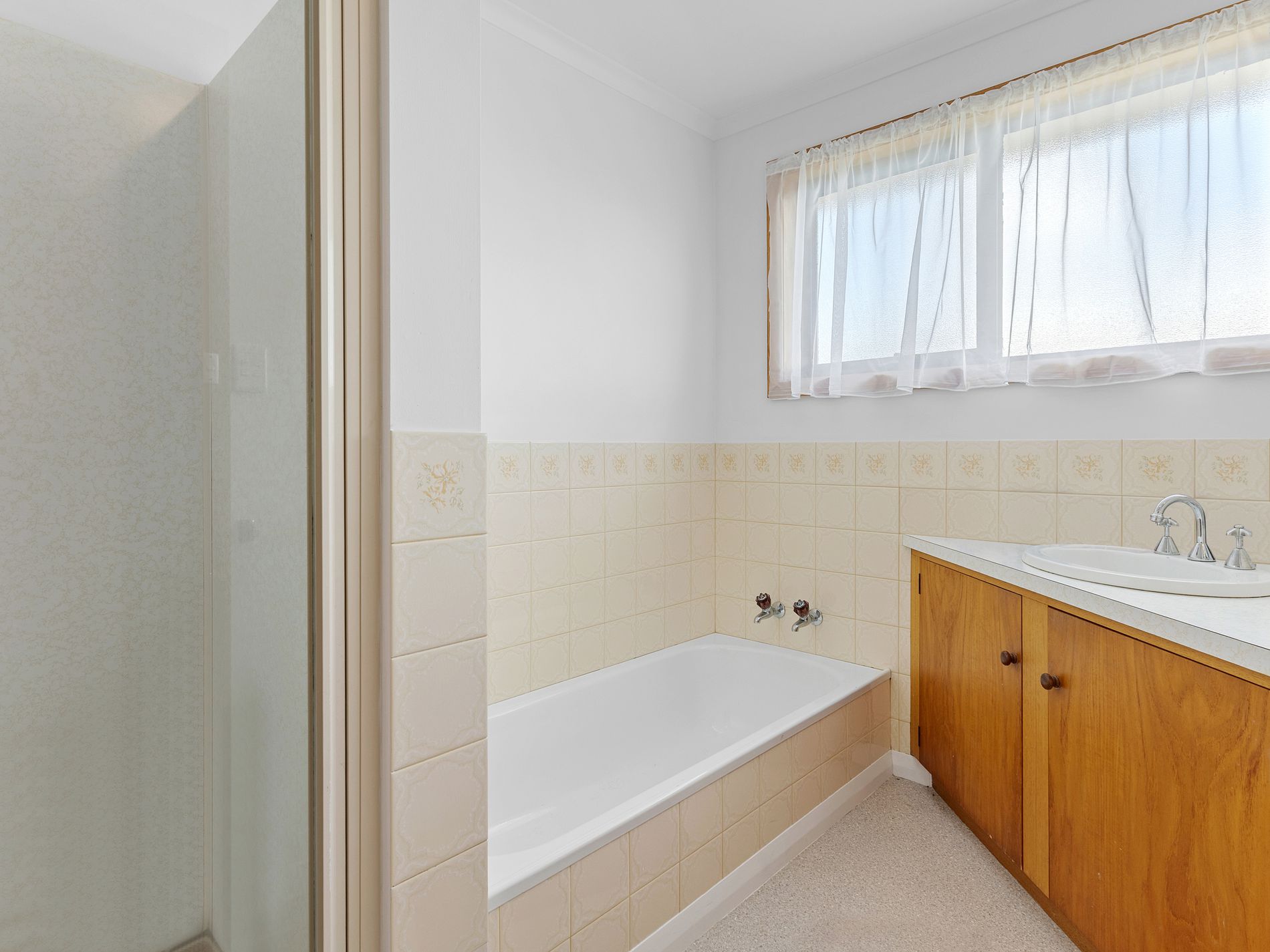 1 / 16 West Jenner Street, Wynyard