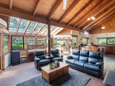158 Edenvale Crescent, Kinglake West