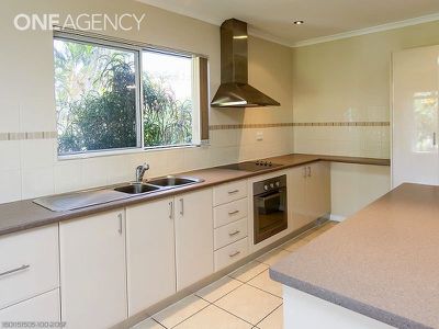 82 Long Street, Point Vernon