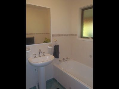7 Barracks Close, Dubbo