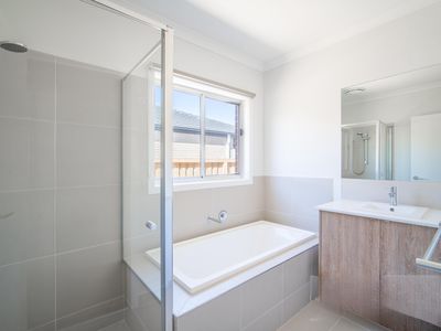 30 Mannagum Drive, Beveridge