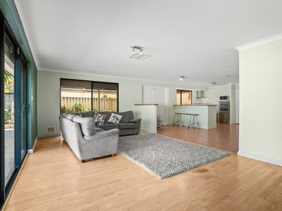25 Seawind Drive, Rockingham