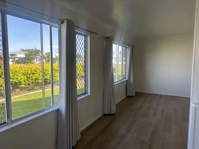 8 MacKenzie Street, West Mackay