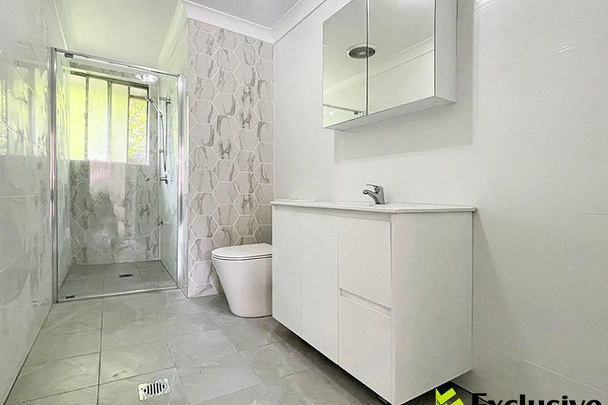 3 / 43 Henley Road, Homebush West