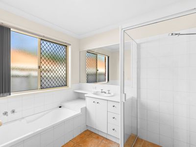 6 Toomba Place, Forest Lake